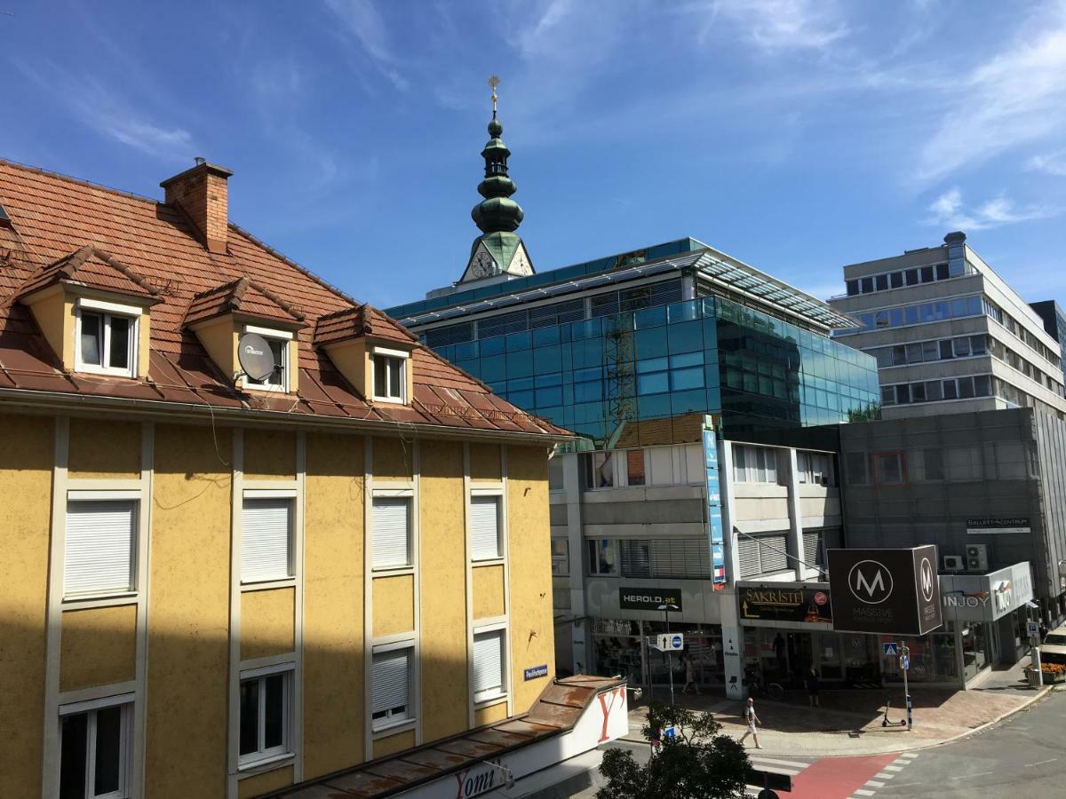 Die Stadtoase Klagenfurt am Woerthersee Ngoại thất bức ảnh
